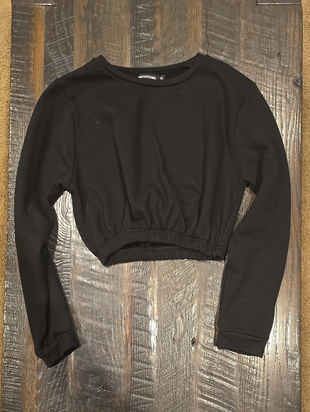 PrettyLittleThing Black Crewneck Top